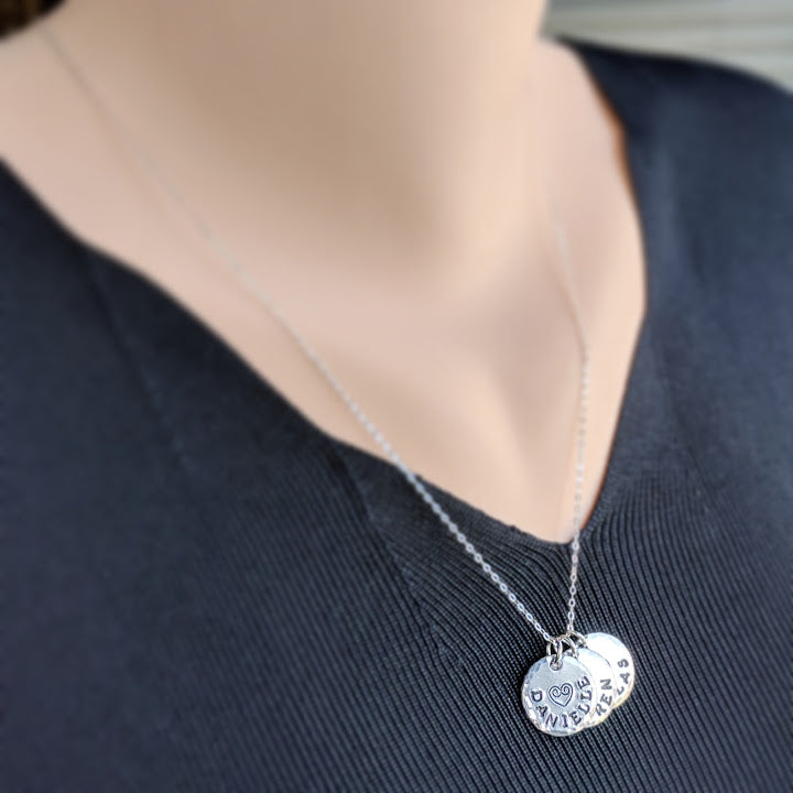 Willow Disc Initial Necklace - Sterling Silver - Oak & Luna
